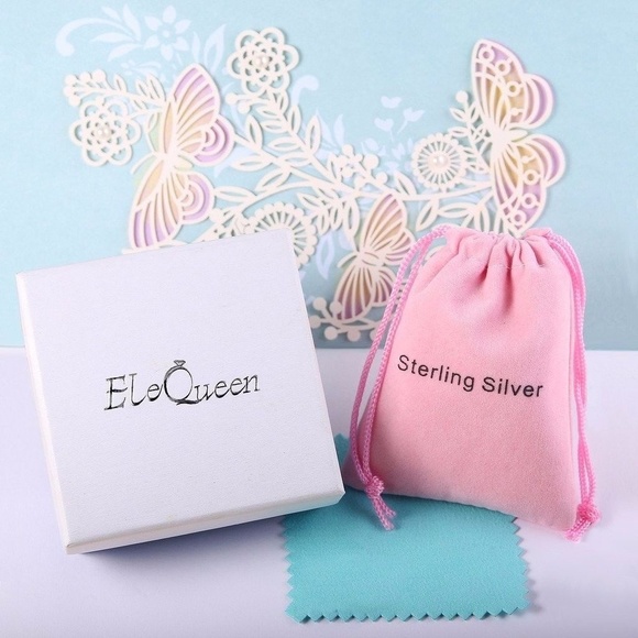 925 Sterling Silver CZ 'Courageous Heart' Necklace - Picture 4 of 4